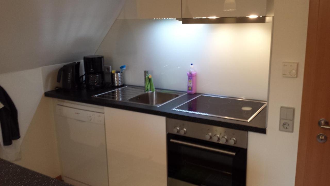 Ferienwohnung "Schwaebische Alb" , Pension Wauri Waldenbuch エクステリア 写真